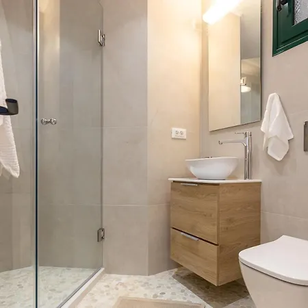 Lola's Luxury Apartamento *