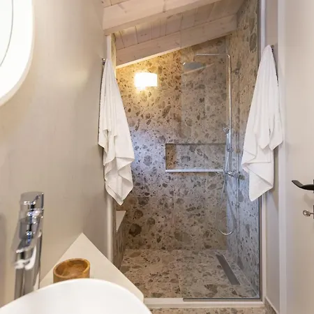 Lola's Luxury Apartamento *